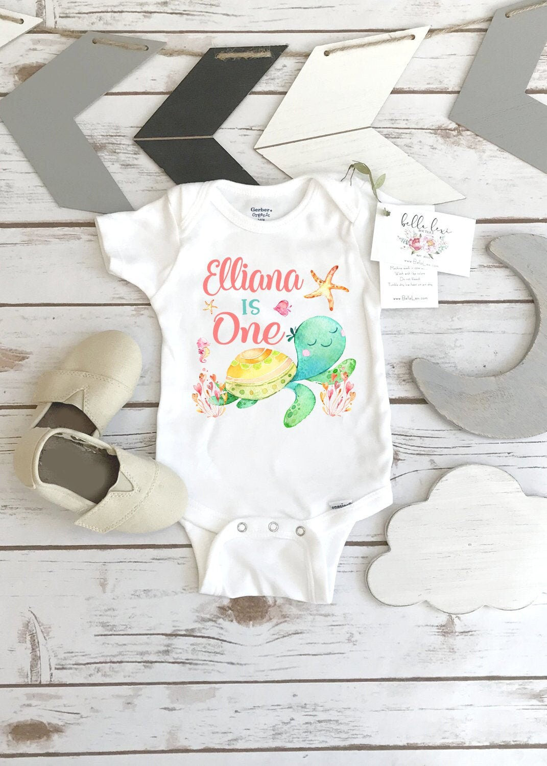 First Birthday Onesie®, Under the Sea Party, Turtle Birthday shirt, 1st Birthday, Girl Birthday Shirt, Ocean Party, Mermaid Birthday, I am 1