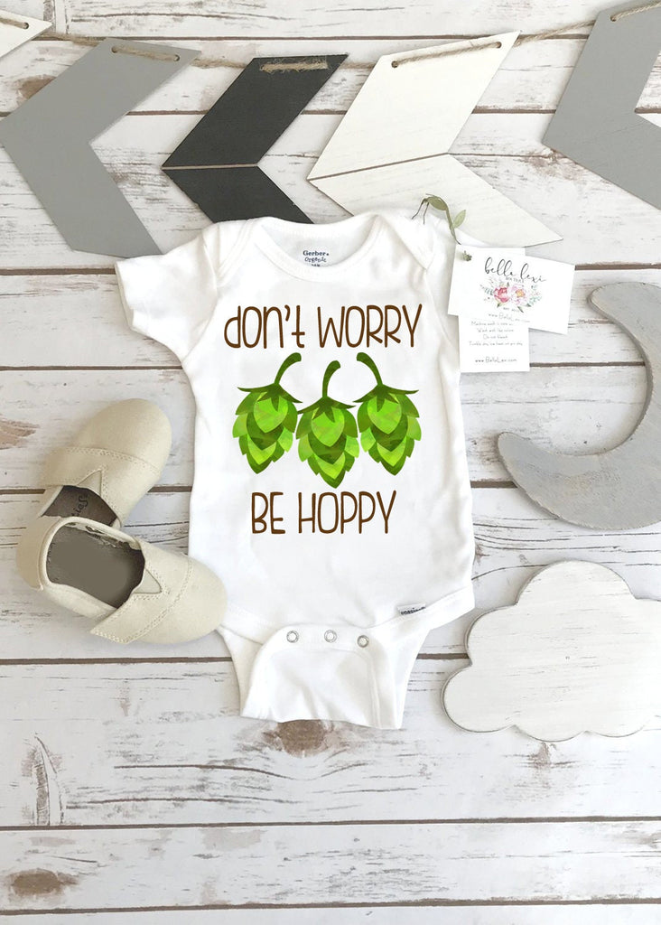 Funny Baby Gift, Don't Worry Be Hoppy, Beer Dad, Father's Day Gift, Newborn Gifts, Baby Shower Gift, Beer Theme, Craft Beer Daddy, Hops Tee