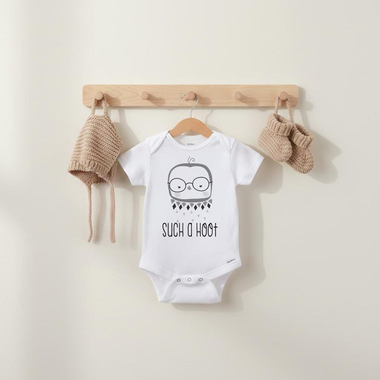Baby Shower Gift, Monochrome Onesie®, SUCH A HOOT, Black and White Onesie, Monochrome Nursery, Baby Shower Gift,Organic Baby, Owl Baby Shirt