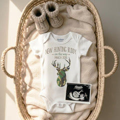 Pregnancy Reveal, New Hunting Buddy, Pregnancy Announcement, Baby Reveal, Baby Announcement, Baby Shower Gift, Dad Reveal, Hunting Onesie®