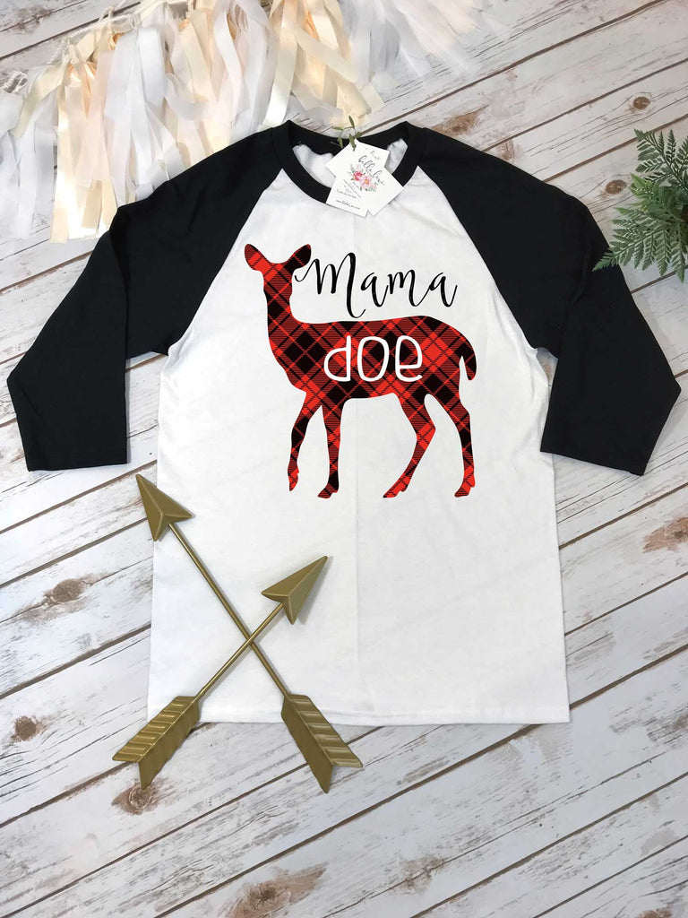 Mama Deer Shirt, Mommy and Me shirts, Mommy and Me Outfits, Buffalo Plaid Shirt, MAMA DOE, Family Outfits,Baby Shower Gift for Mom, Raglan