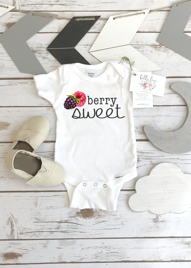 Gift from Aunt, Berry Sweet, Aunt Gift, Baby Shower Gift, Cute Baby Gift, Auntie shirt, Niece Gift, Cute Baby Clothes, Organic Baby, Berries